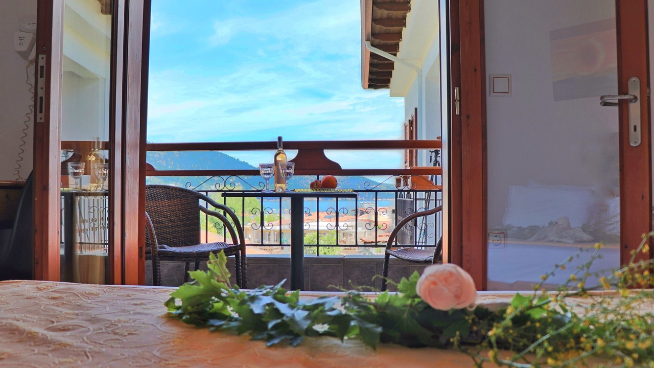 Photo of Outdoor in Chrisi Akti