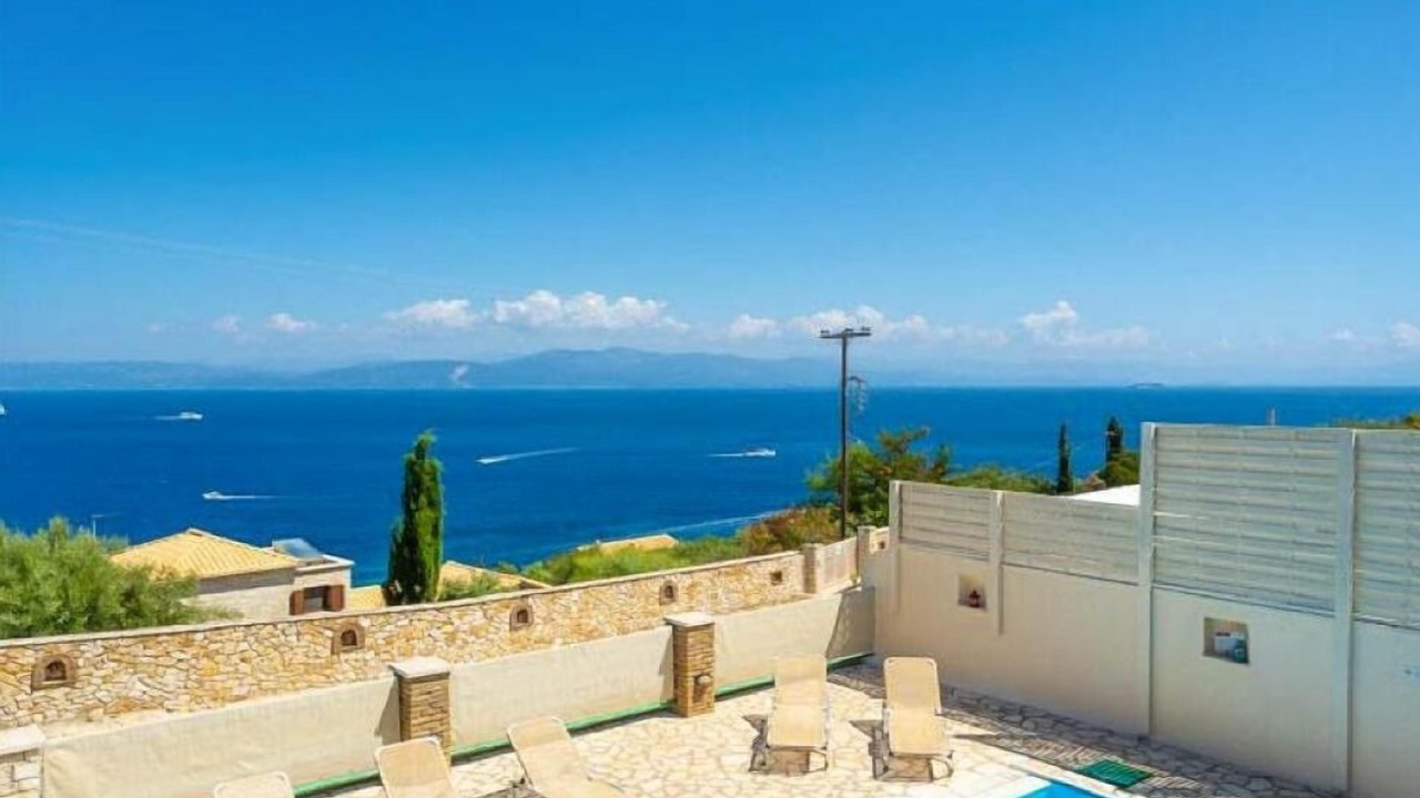 Photo of Others in Paxos