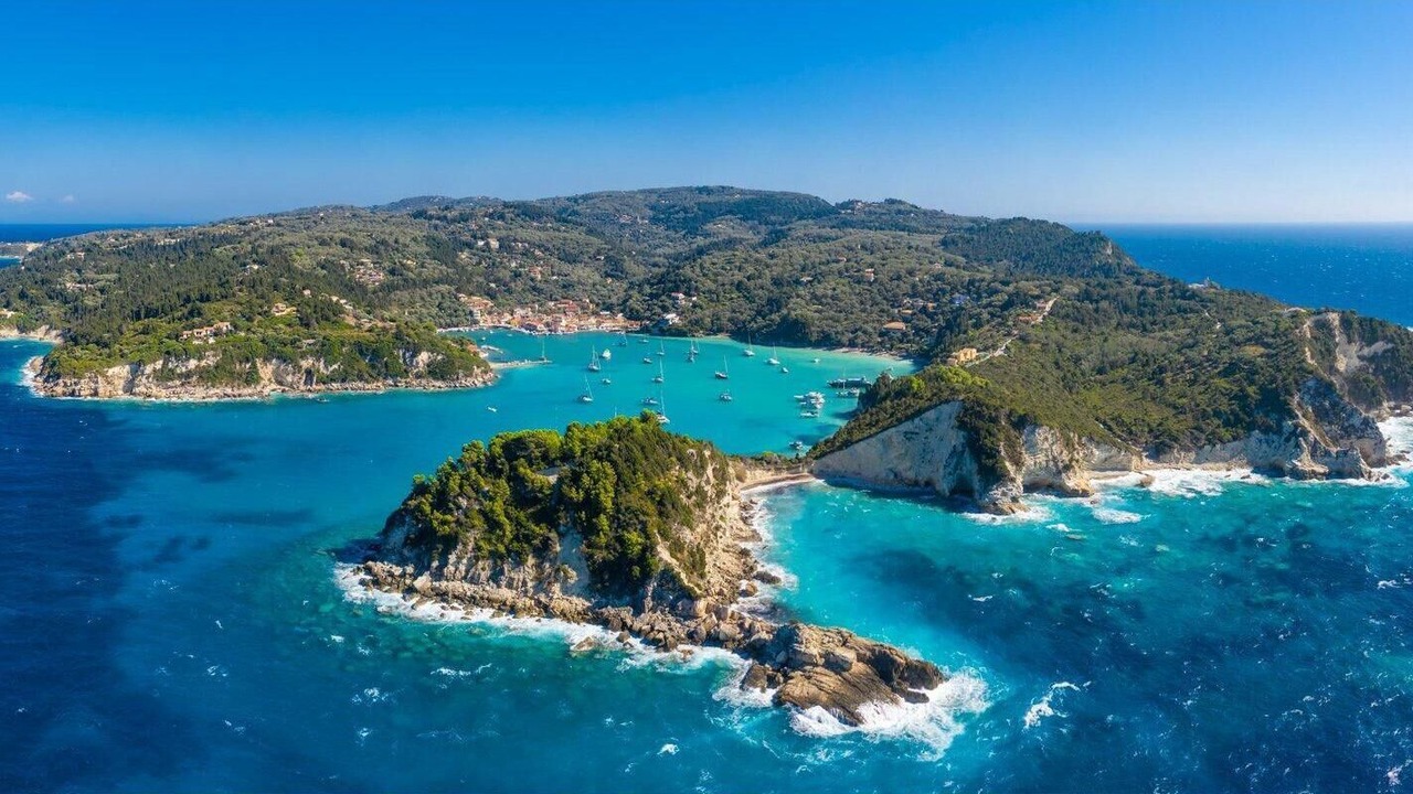 Photo of Others in Paxos