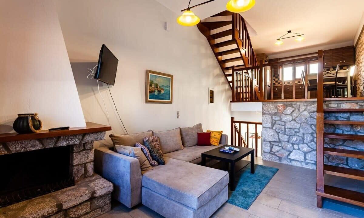 Photo of Livingroom in Paralio Astros