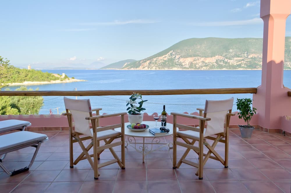 Photo of Patio Balcony in Matsoukata