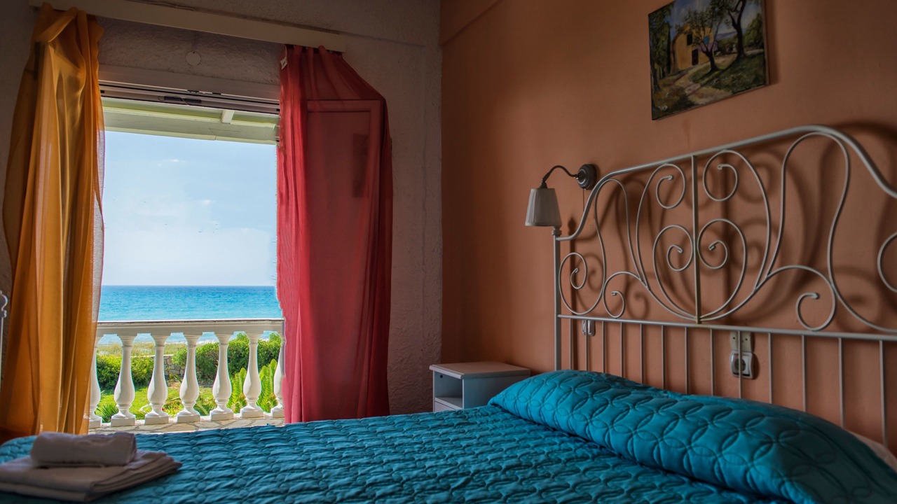 Photo of Bedroom in Almiros Beach