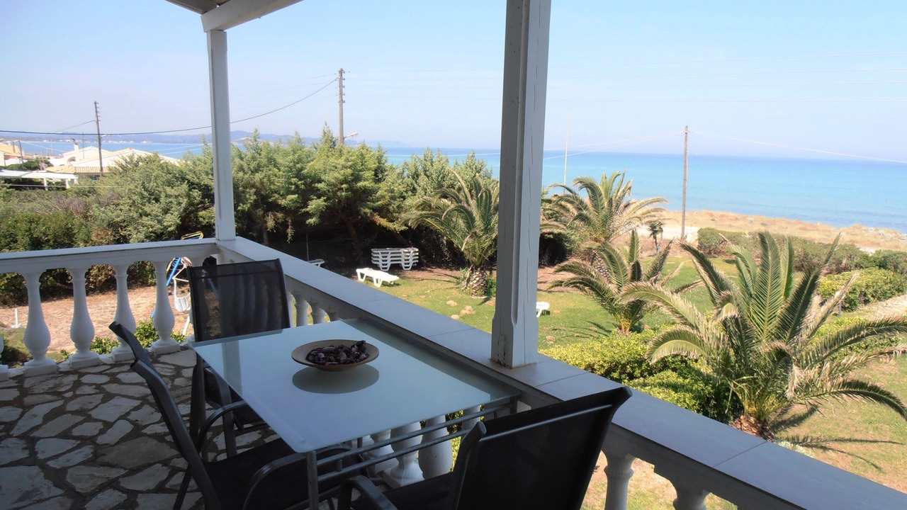 Photo of Patio Balcony in Almiros Beach