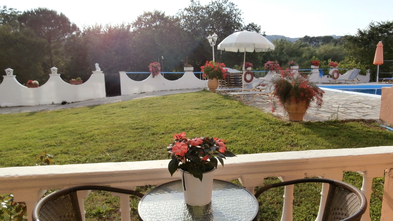 Photo of Patio Balcony in Messonghi