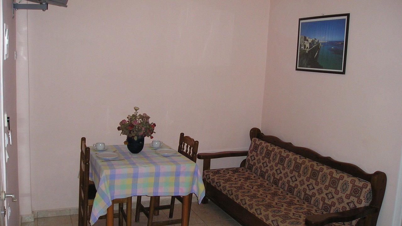 Photo of Bedroom in Messonghi