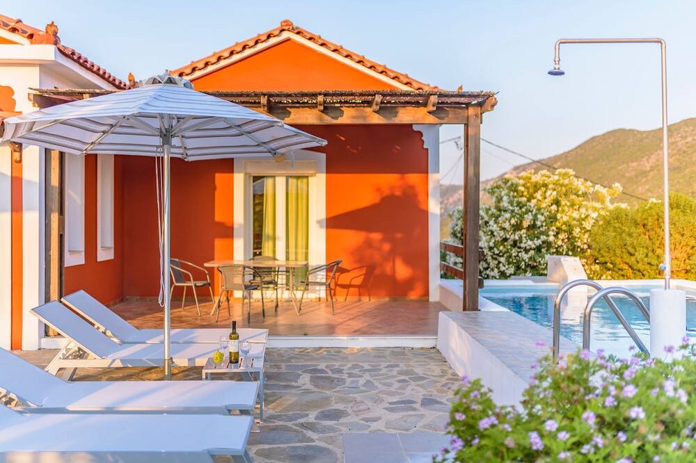 Photo of Patio Balcony in Lavreotiki