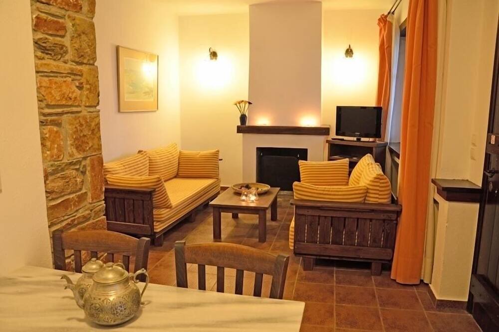 Photo of Livingroom in Lafkos