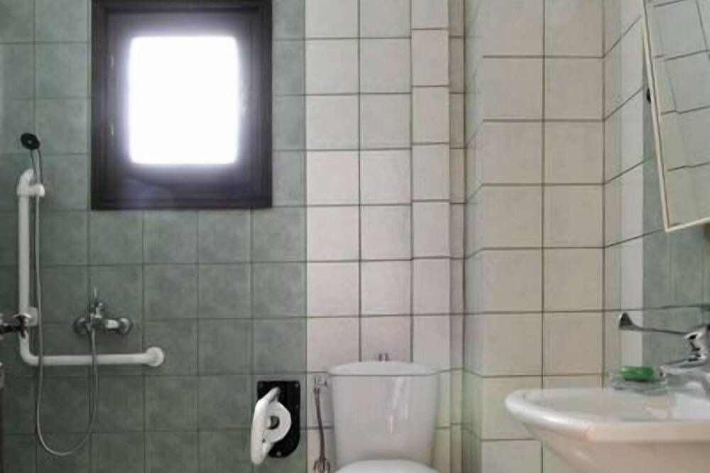 Photo of Bathroom in Lafkos