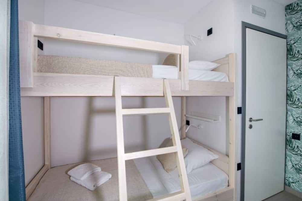 Photo of Bedroom in Skines