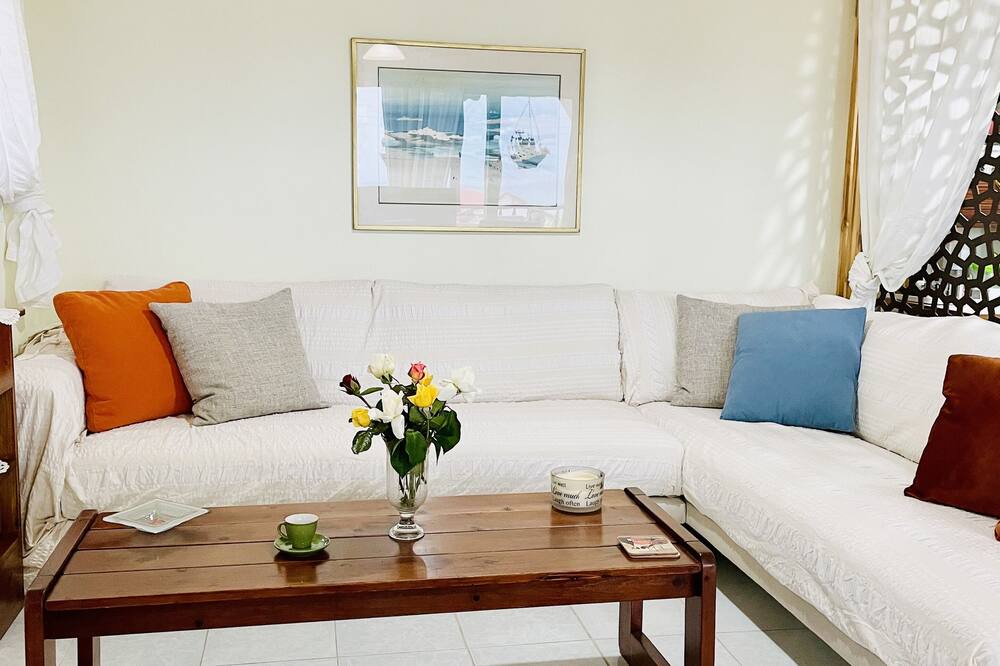Photo of Livingroom in Nea Propontida
