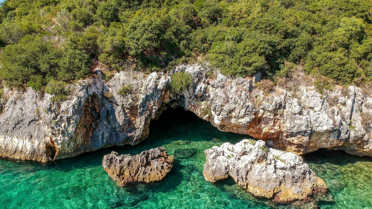 Photo of Outdoor in Platania