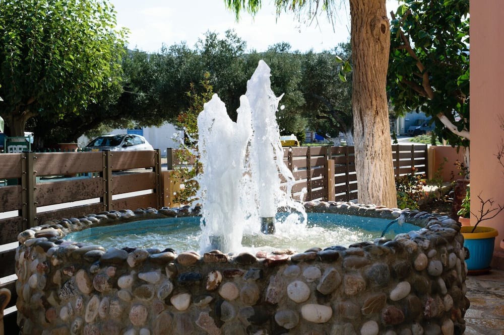 Photo of Outdoor in Platanos