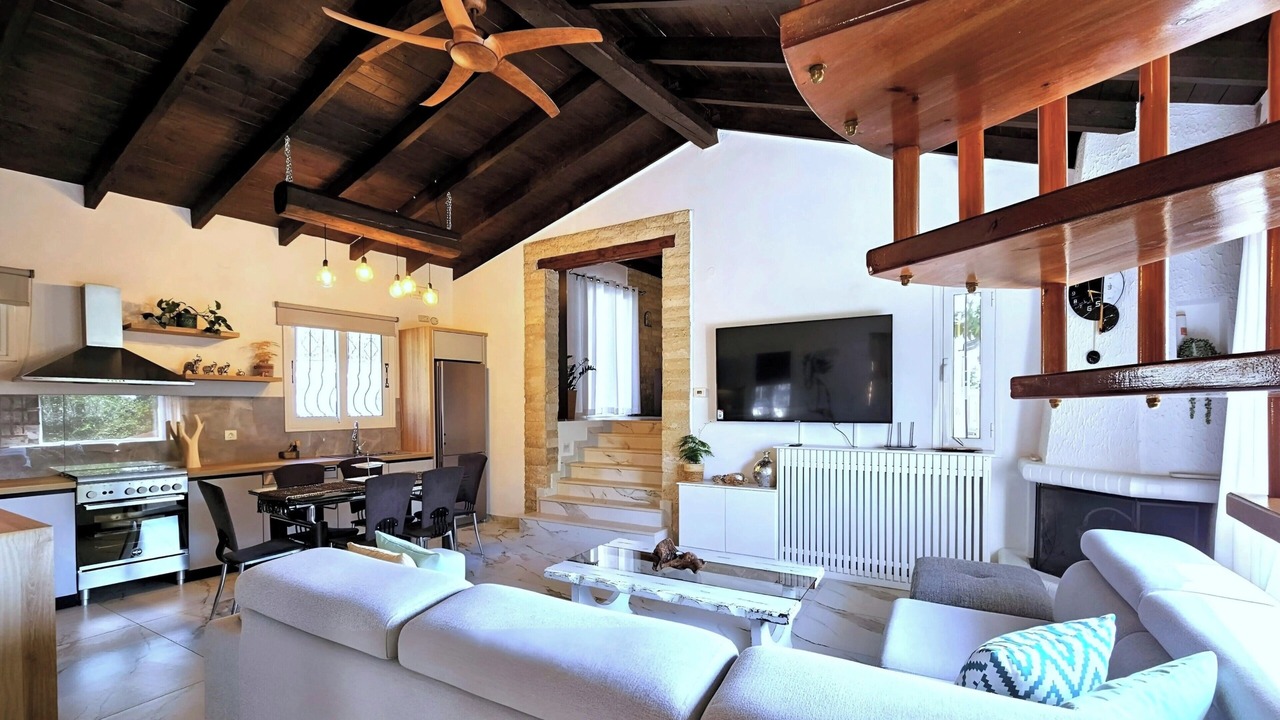 Photo of Livingroom in Benitses