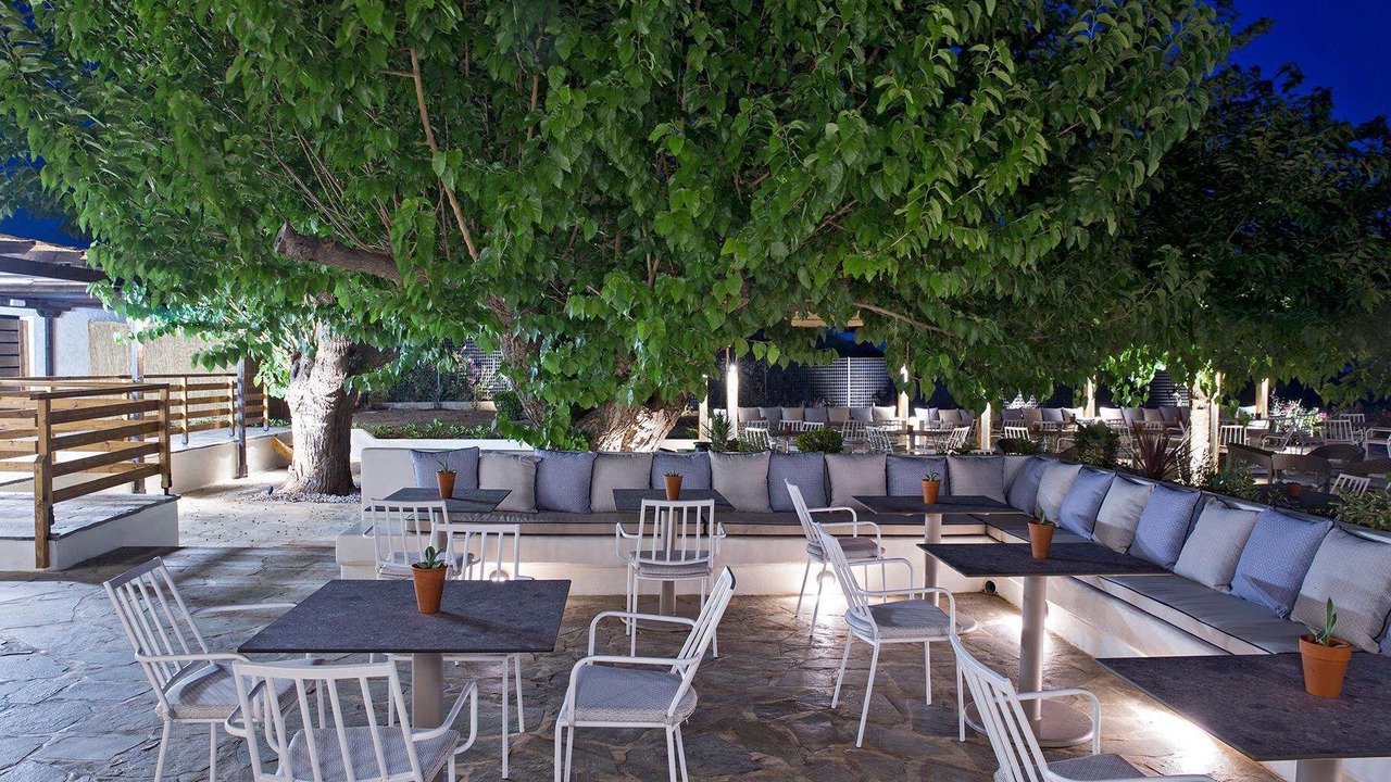 Photo of Others in Eretria