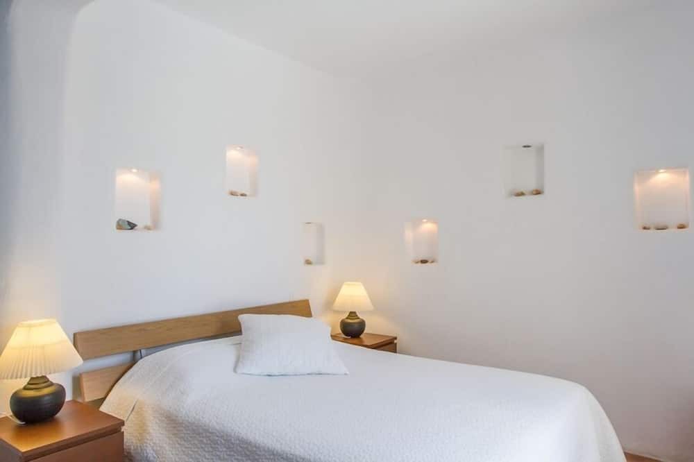 Photo of Bedroom in Plintri