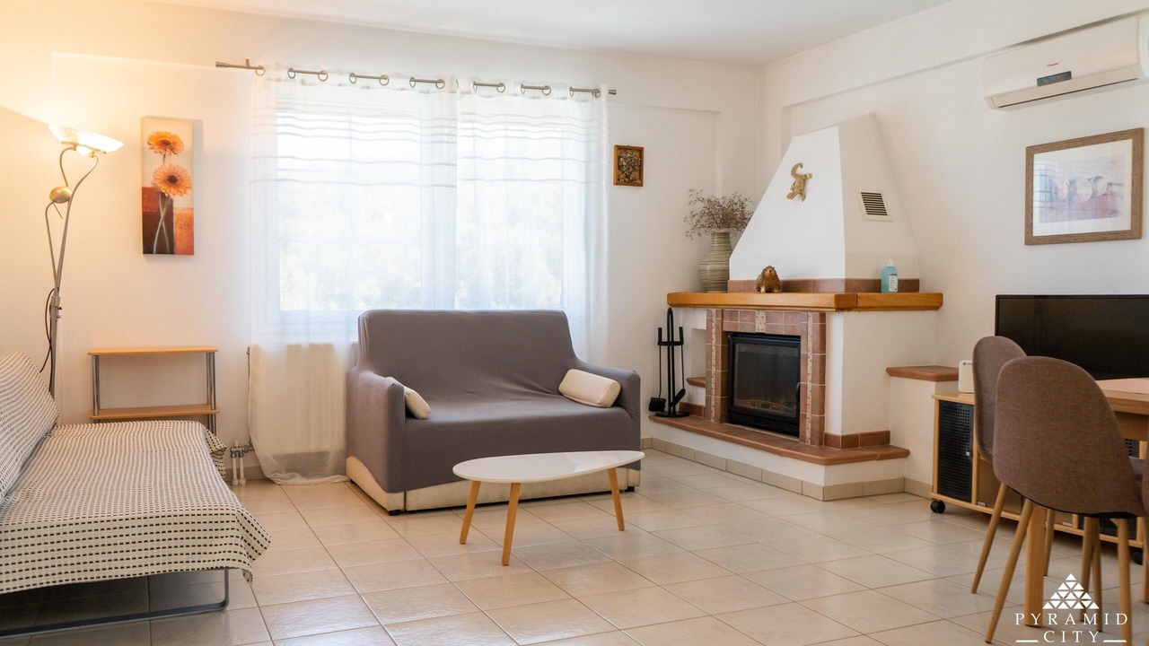 Photo of Livingroom in Agios Spyridon Corfu