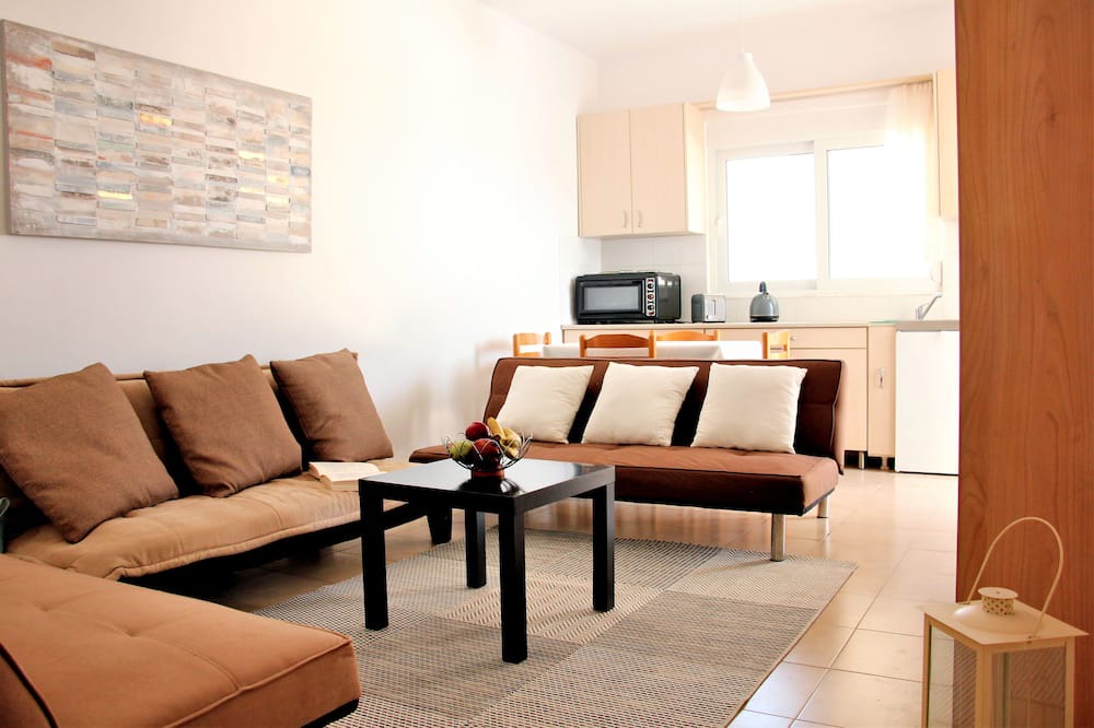 Photo of Livingroom in Ialyssos