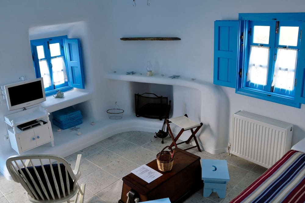 Photo of Livingroom in Vivlos