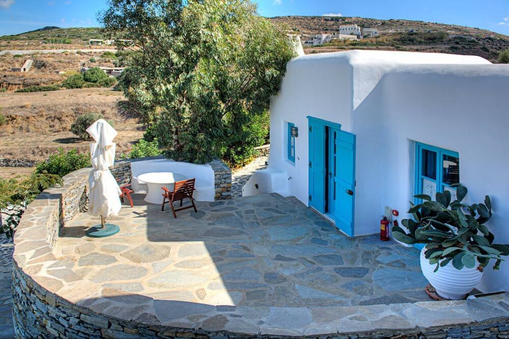 Photo of Patio Balcony in Vivlos