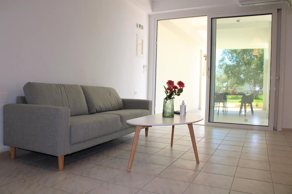 Photo of Livingroom in Kalamaki