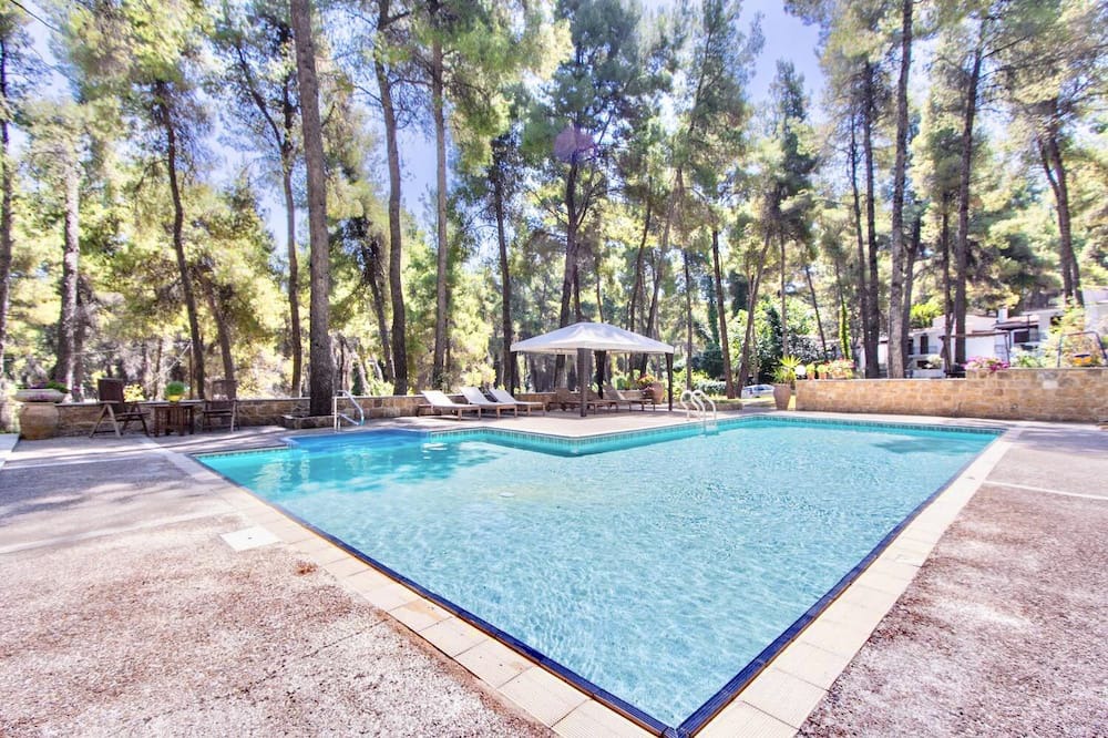 Photo of Outdoor in Sane