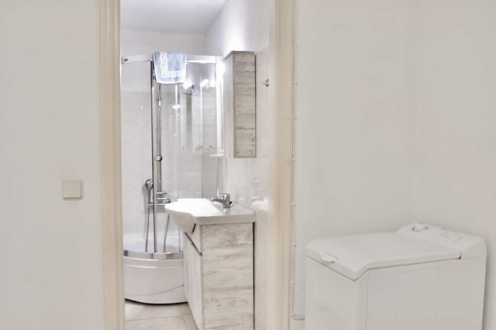Photo of Bathroom in Sane