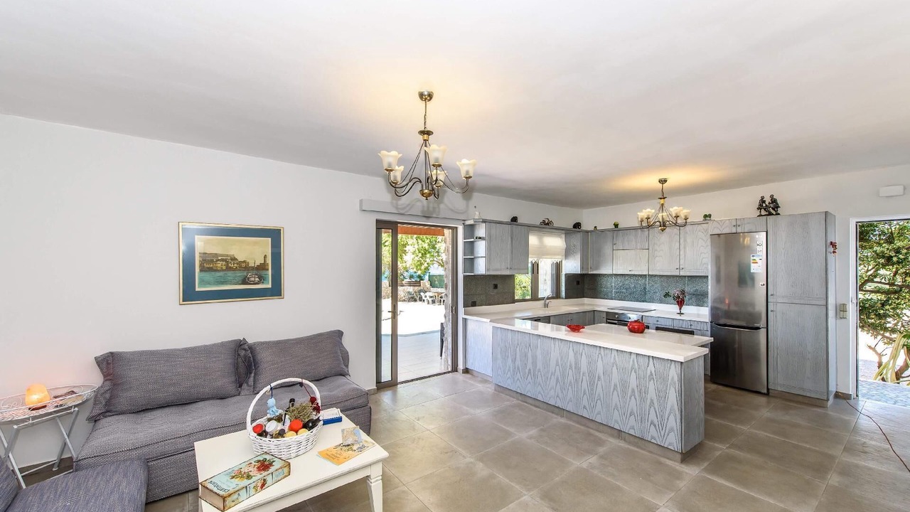 Photo of Livingroom in Stavromenos