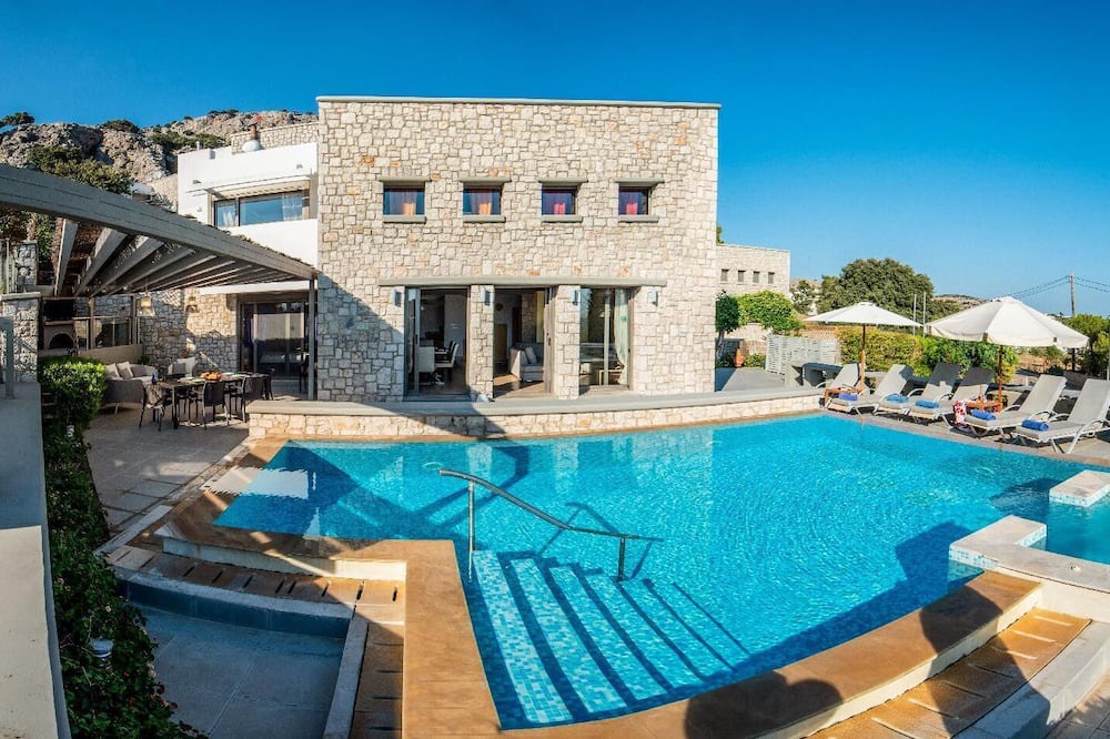 Photo of Outdoor in Pefkos
