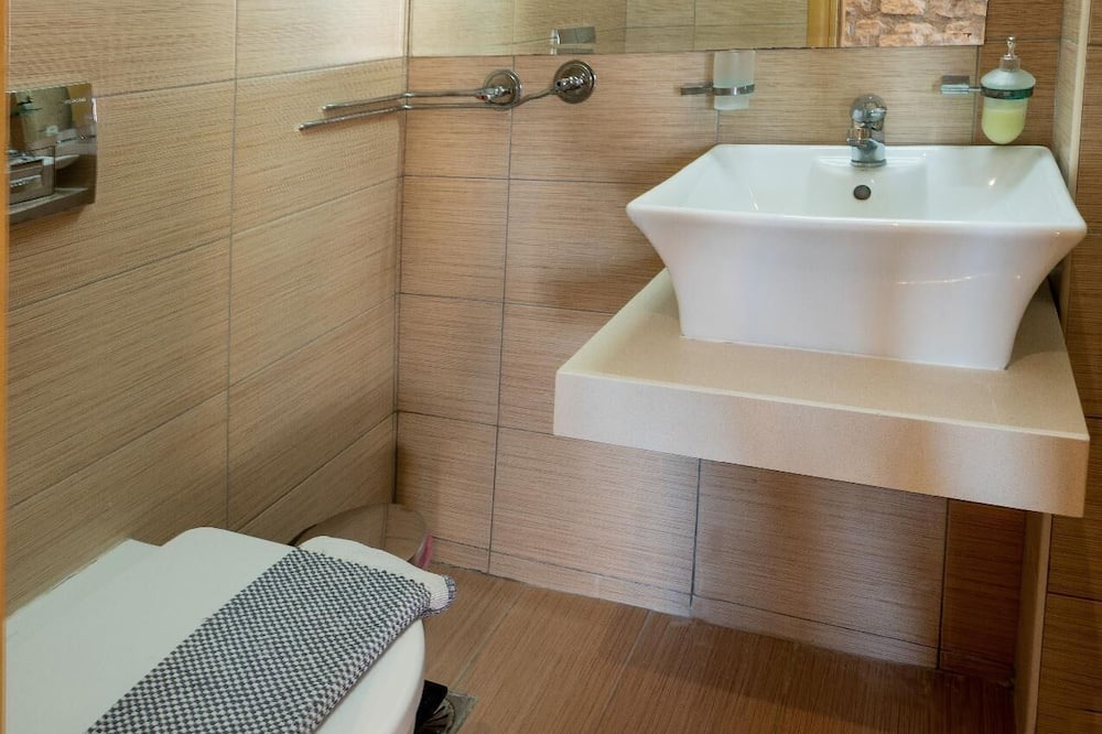 Photo of Bathroom in Pefkos