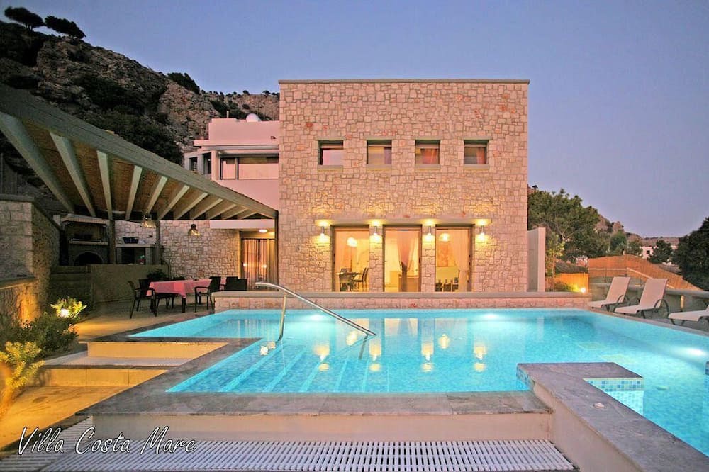 Photo of Outdoor in Pefkos