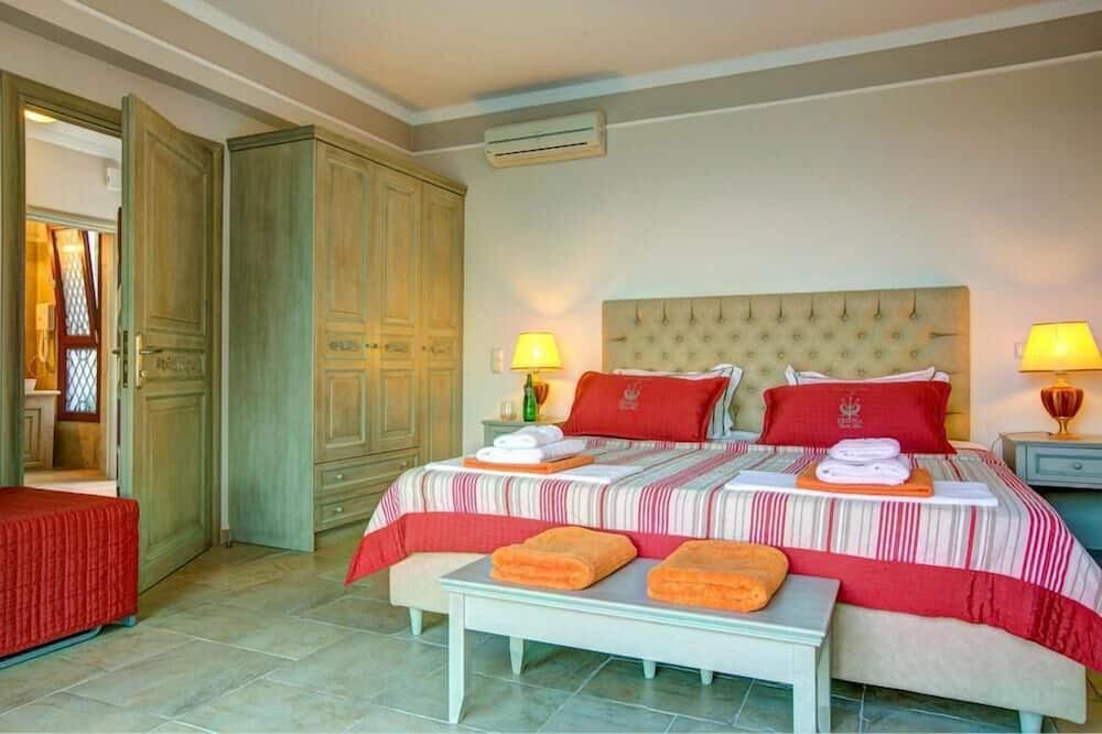 Photo of Bedroom in Ieromonachos
