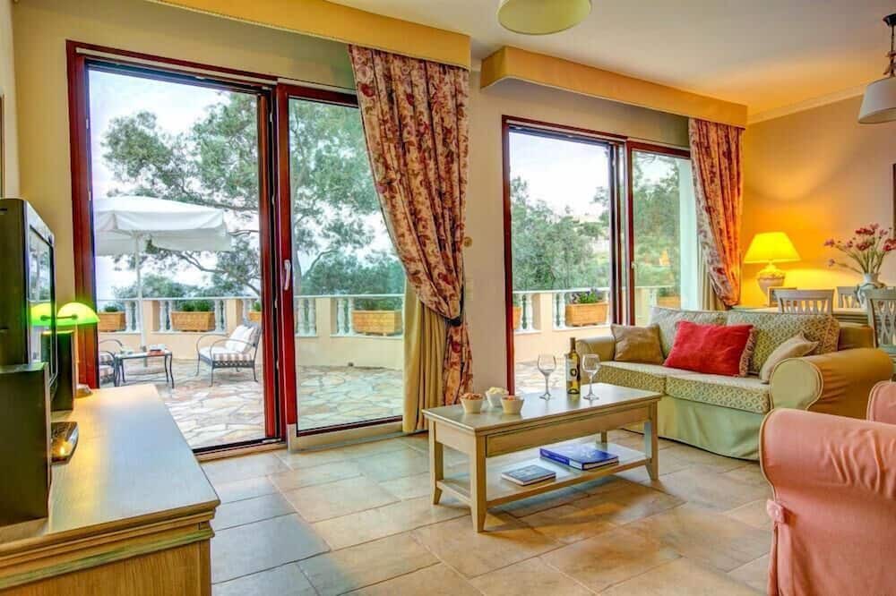 Photo of Livingroom in Ieromonachos