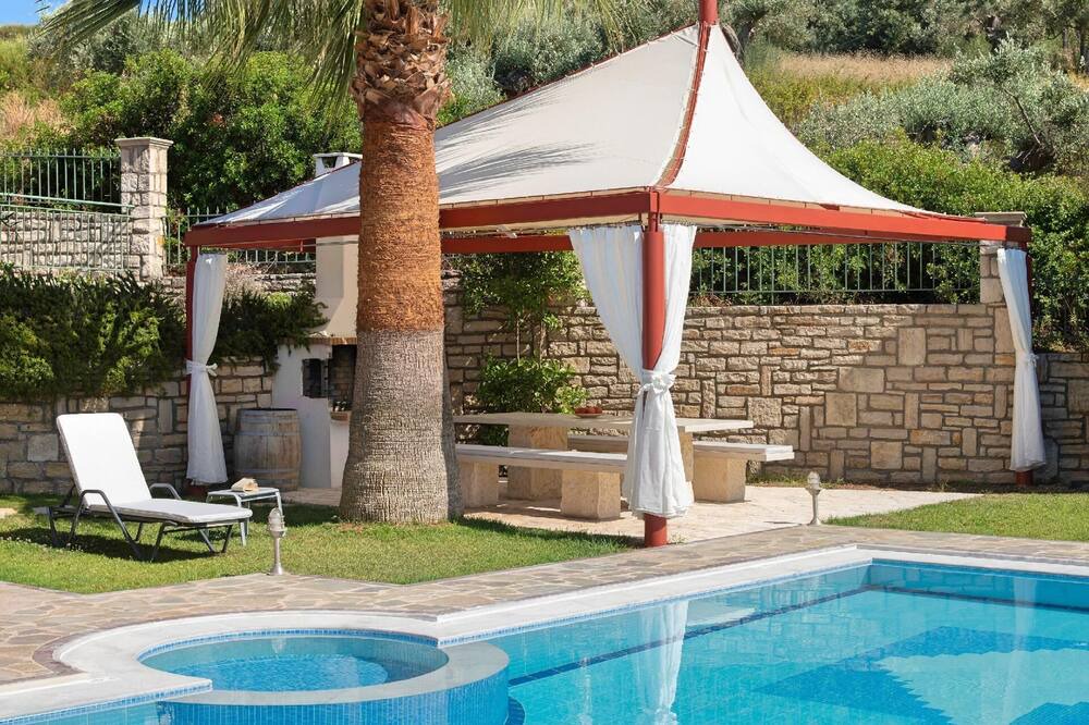 Photo of Outdoor in Xiro Chorio