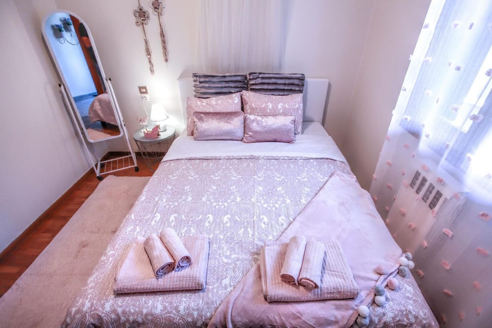 Photo of Bedroom in Kalambaka