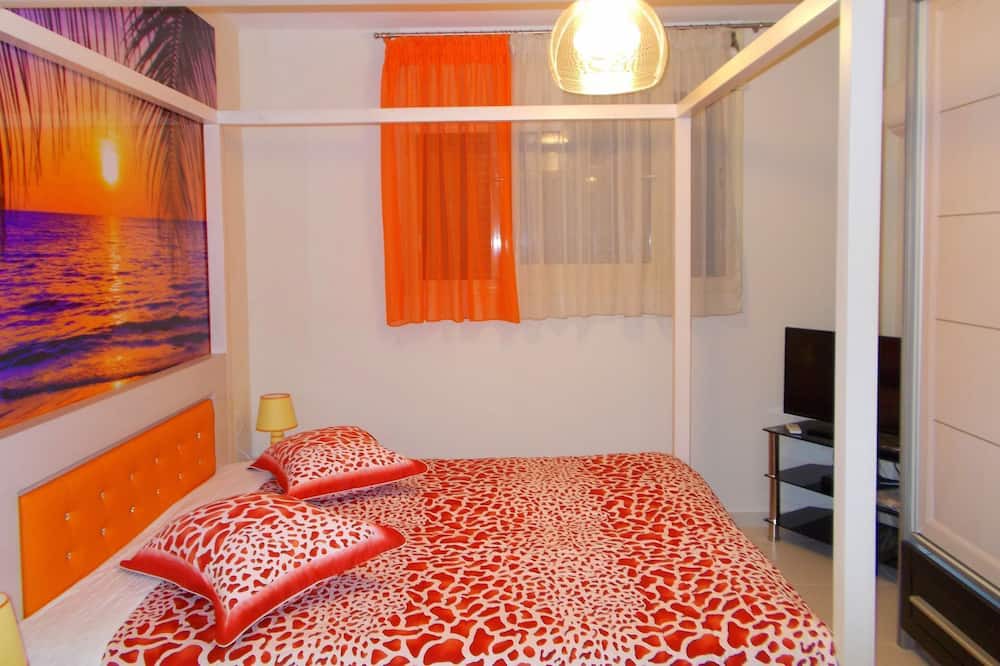 Photo of Bedroom in Plataria