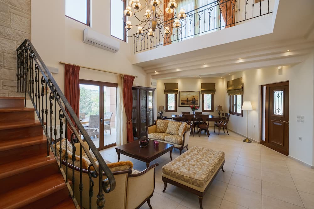 Photo of Livingroom in Galatas