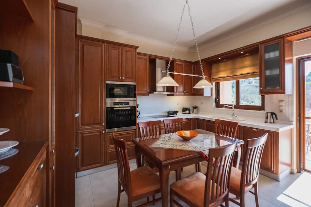 Photo of Kitchen in Galatas