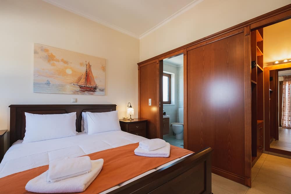 Photo of Bedroom in Galatas