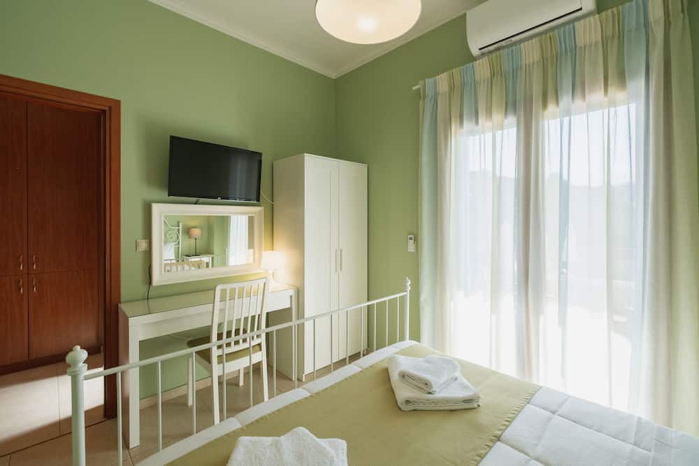 Photo of Bedroom in Galatas