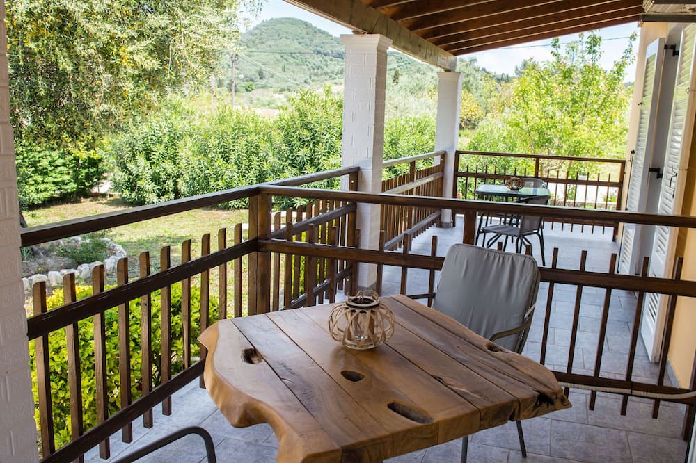 Photo of Patio Balcony in Kavvadades