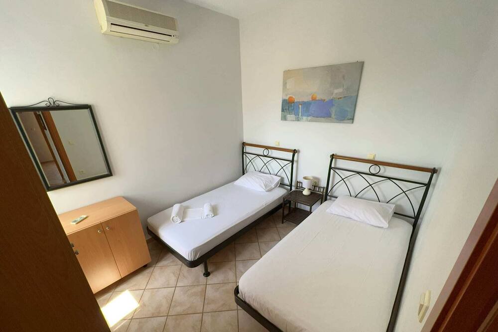 Photo of Bedroom in Xerokampos