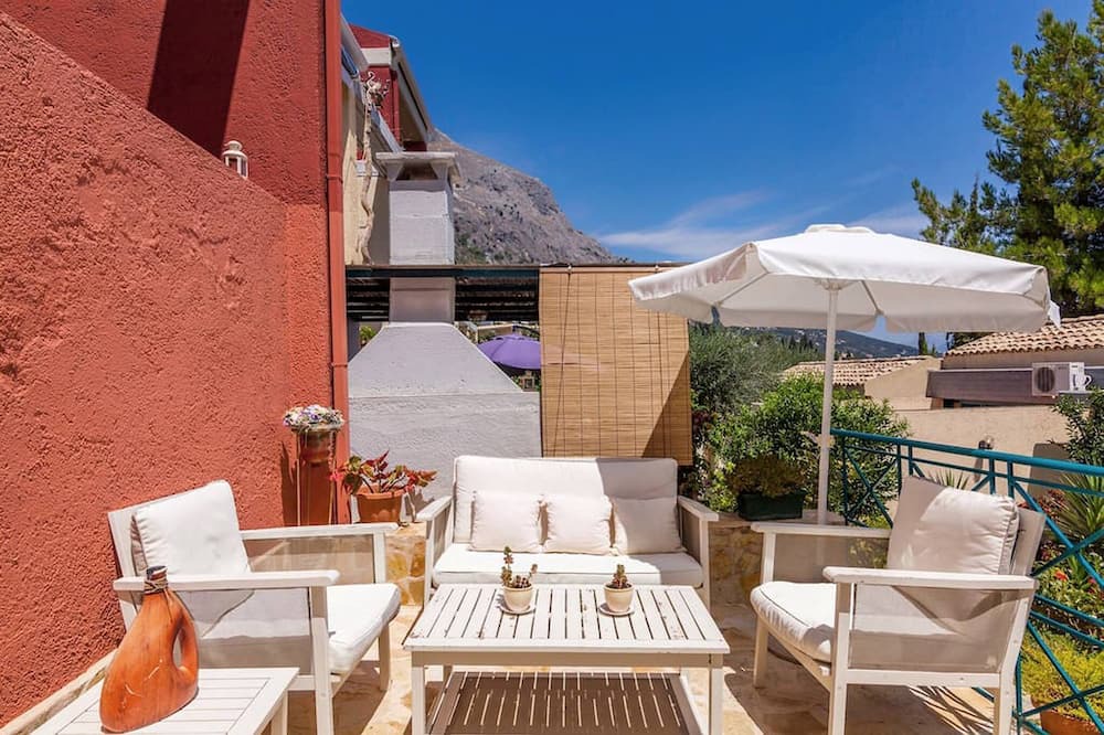 Photo of Patio Balcony in Barbati