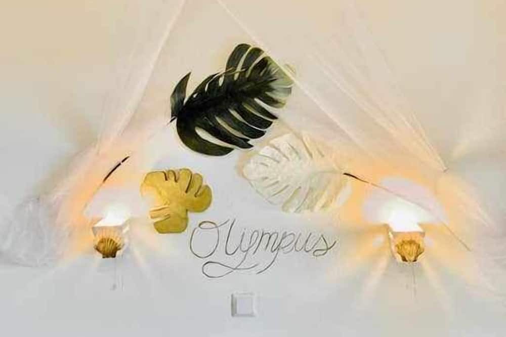 Photo of Bedroom in Magoulades