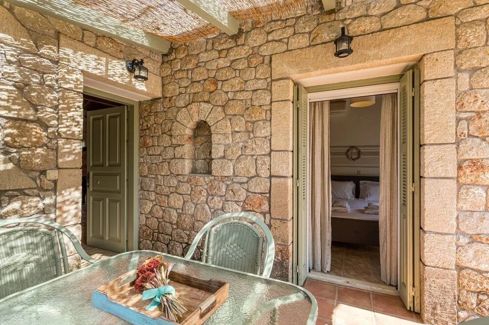 Photo of Patio Balcony in Lefktron