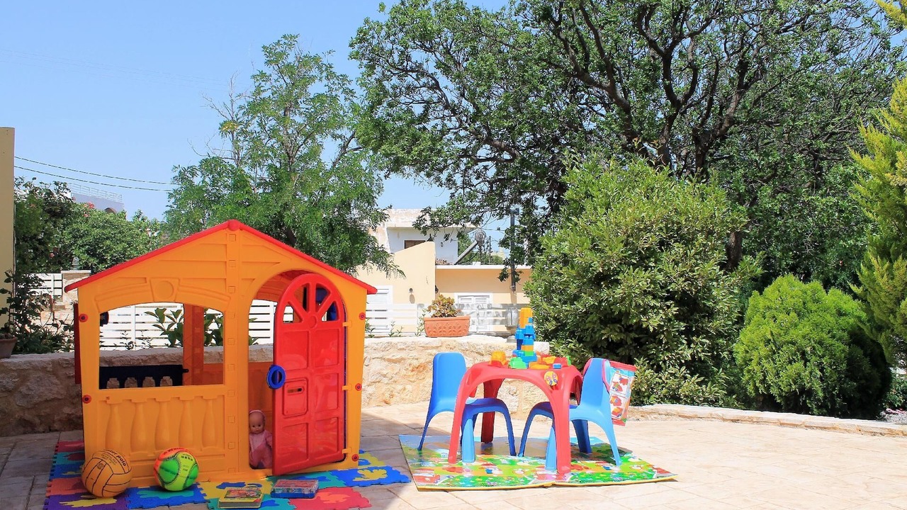 Photo of Outdoor in Roussospiti