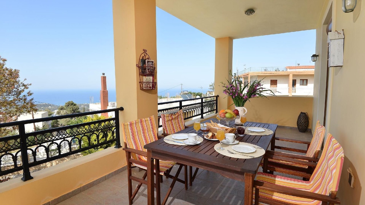 Photo of Outdoor in Roussospiti