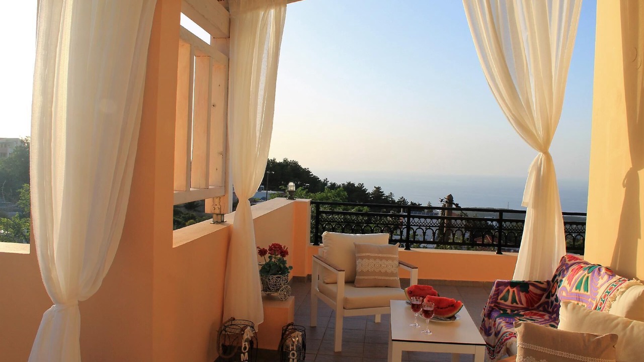Photo of Outdoor in Roussospiti