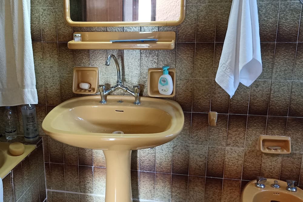 Photo of Bathroom in Vamos