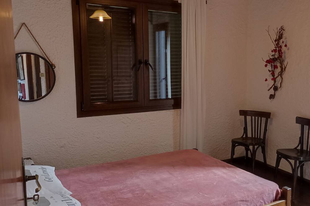 Photo of Bedroom in Vamos