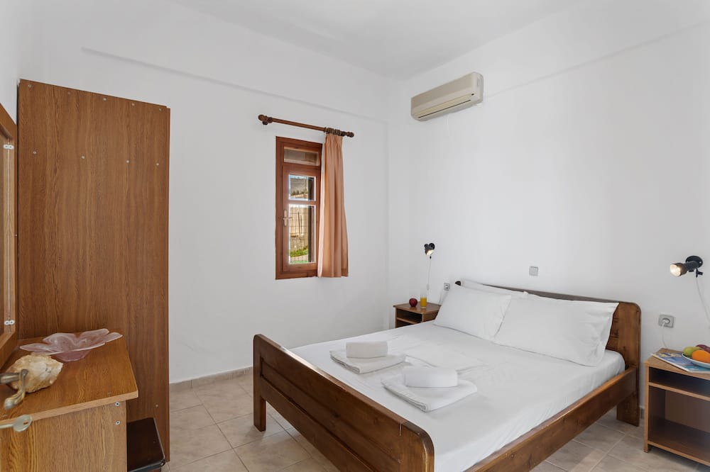 Photo of Bedroom in Fragkokastello